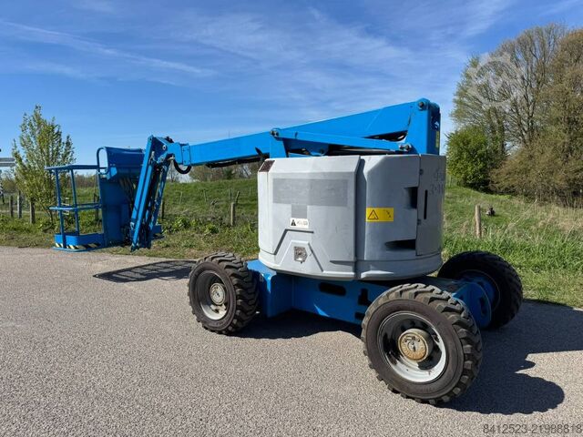 Articulated boom lift Genie Z 34/22 RT