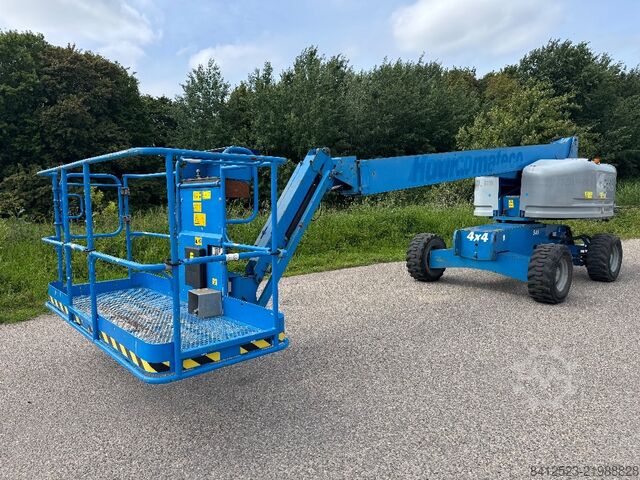 Telescopic boom lift Genie S 45