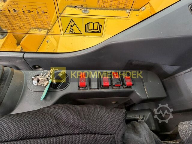 Wheel excavator Komatsu PW 98 MR-10