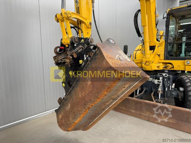 Wheel excavator Komatsu PW 98 MR-10