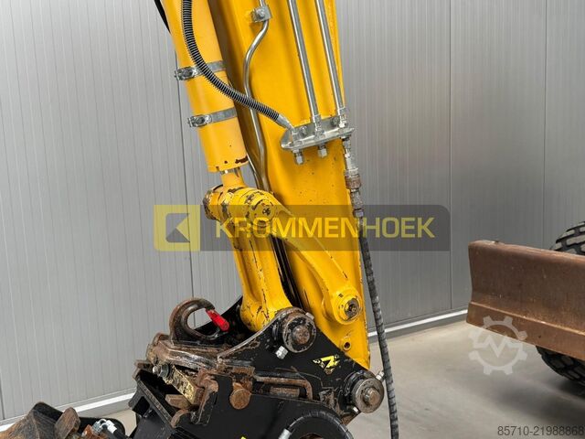 Wheel excavator Komatsu PW 98 MR-10