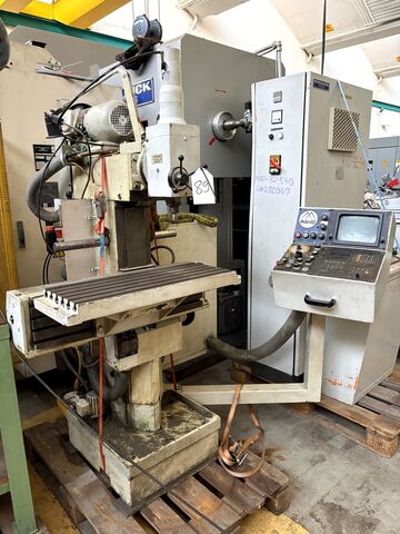 Tool room milling machine Maho MH400P