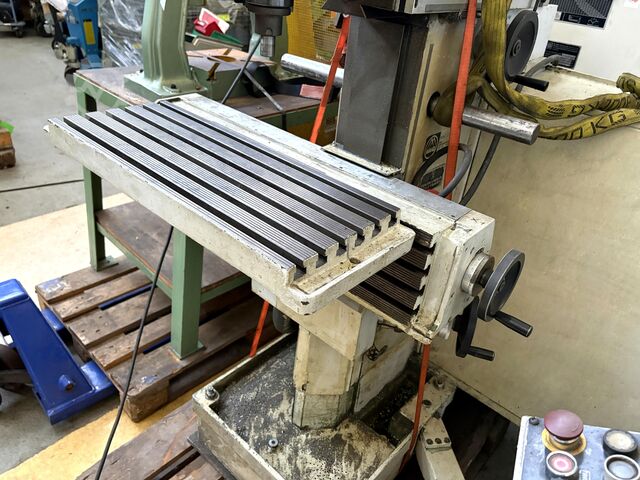 Tool room milling machine Maho MH400P