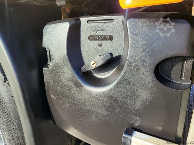 Müllwagen SCANIA P280