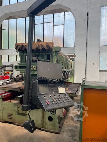 Fräsmaschine DECKEL FP5NC Dialog 4