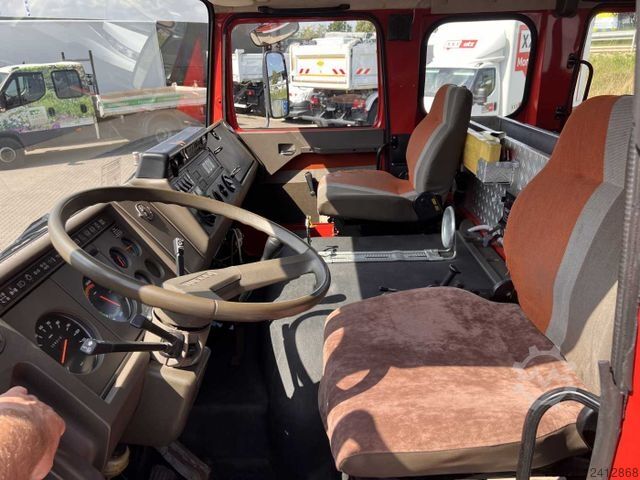 Special purpose truck IVECO 90-16 AW 4x4 LF8 Feuerwehr Standheizung 9 Sitze