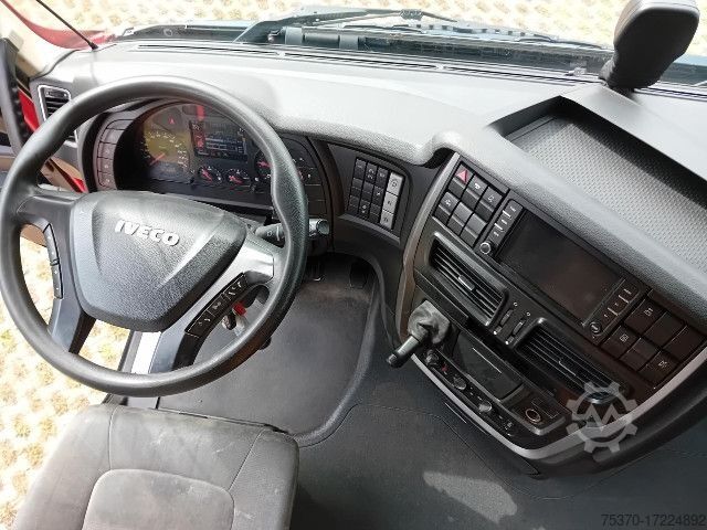 Standard tractor unit IVECO STRALIS AS440S46T/P