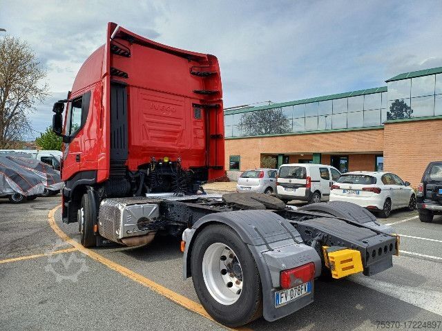 Standard tractor unit IVECO STRALIS AS440S46T/P