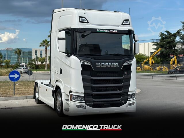 Standard tractor unit SCANIA 590S FULL PNEUMATIC