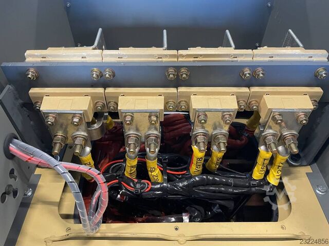 DPX CJ634B - 725 kVA Alternator - DPX-33914  DPX CJ634B - 725 kVA Alternator - DPX-33914