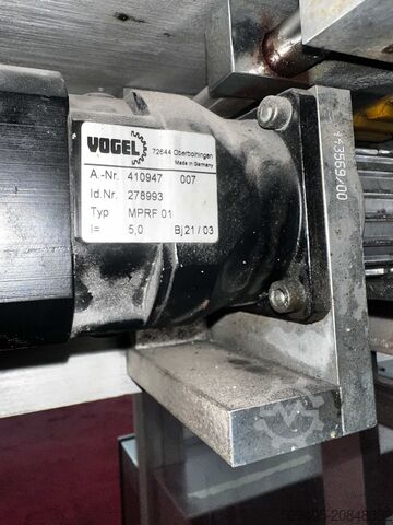 Pester Pewo Fold 1 – Cellophaniermaschine Pester pac automation Pewo-fold 1