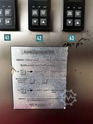 Pester Pewo Fold 1 – Cellophaniermaschine Pester pac automation Pewo-fold 1