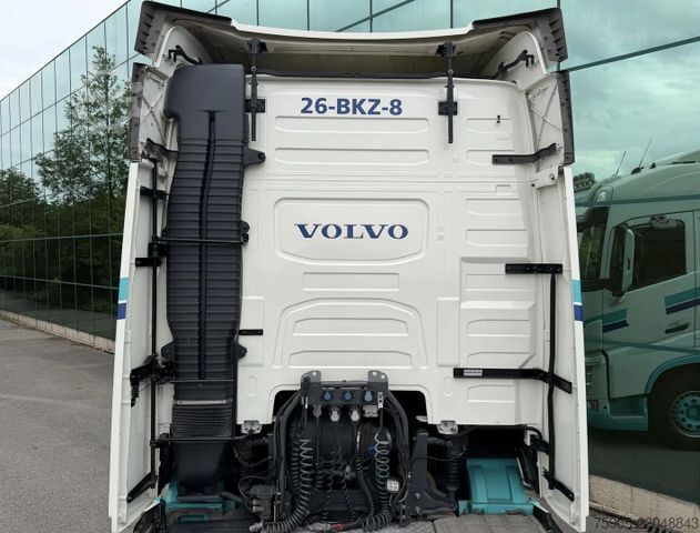 Standard tractor unit VOLVO FH 13.420 EURO 6 FULL SPOILER 2X TANKS ONLY 665.