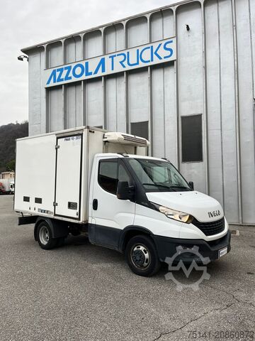 Refrigerator body van Iveco Daily 35 C 12