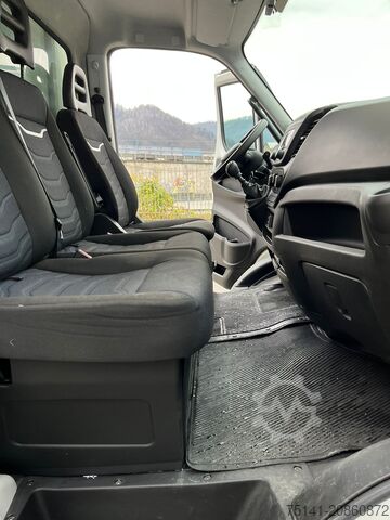 Refrigerator body van Iveco Daily 35 C 12