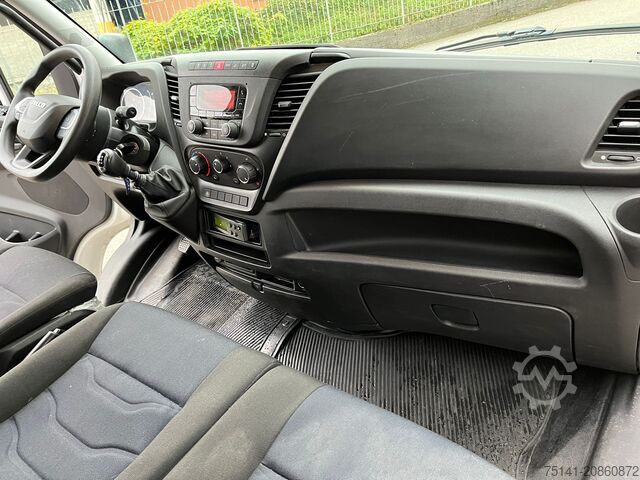 Refrigerator body van Iveco Daily 35 C 12