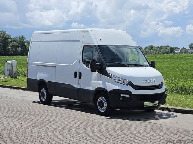 Hochdachkombi IVECO DAILY 35S12