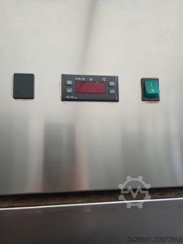 Roll-In trolley-type refrigeration cabinet F. R. C. ROLL IN 1P DX TN R1