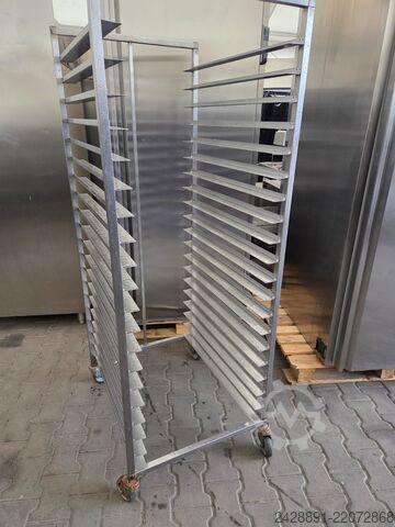 Roll-In trolley-type refrigeration cabinet F. R. C. ROLL IN 1P DX TN R1