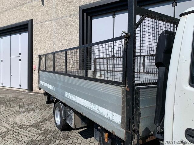 Transporter mit Kipper Isuzu NPR 35