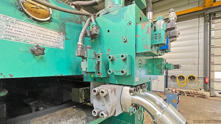 Ballenpresse 200 t Presskraft, Großformat MACPRESSE 112