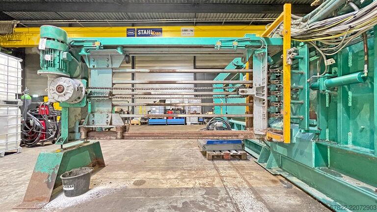 Ballenpresse 200 t Presskraft, Großformat MACPRESSE 112
