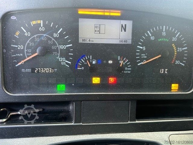 Müllwagen MERCEDES-BENZ ECONIC 2633 HN TERBERG 1. D- kommunale Hand