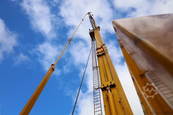 Tower crane Spierings SK498-AT4 Diesel, 8x6x6 Drive, 8t Capacity, 44m Fl