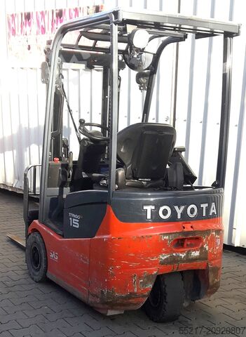 Forklift ID No.: 14599 Toyota 7FBEST 15