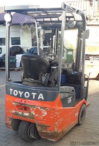 Forklift ID No.: 14599 Toyota 7FBEST 15