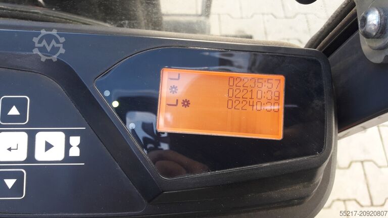 Forklift ID No.: 14599 Toyota 7FBEST 15