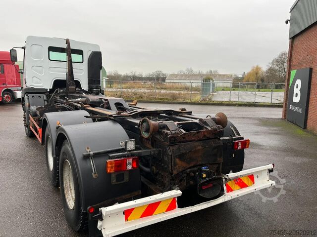 Chassis with cab Renault Kerax 370 6x4 - Spring/Spring - Hub reduction -...