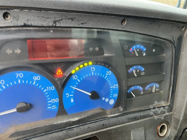 Chassis with cab Renault Kerax 370 6x4 - Spring/Spring - Hub reduction -...