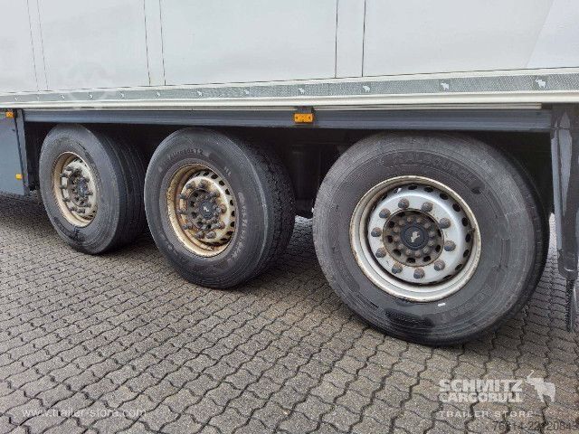 Reefer semitrailer Schmitz Cargobull Tiefkühler Standard Trennwand Rolltor