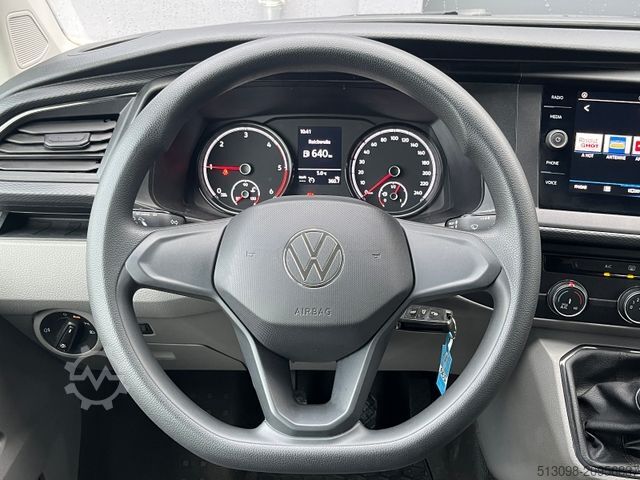 Minibus VOLKSWAGEN T6.1 2.0 TDI 8 SITZER TEMP. KLIMA PDC