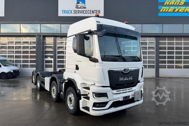 Truck chassis MAN TGS 35.470 8x2