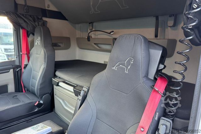 Truck chassis MAN TGS 35.470 8x2