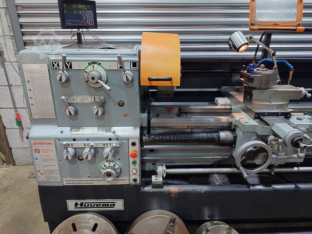 Gap Bed Centre Lathe Huvema Lathe 560 x 2000