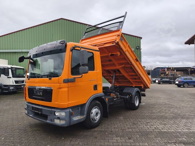 3-way tipper MAN TGL 12.250