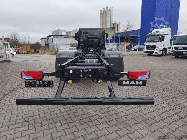 Fahrgestell mit Fahrerhaus MAN TGM 18.320 4x2BL CH Fahrgestell Euro 6 Rechtsle...