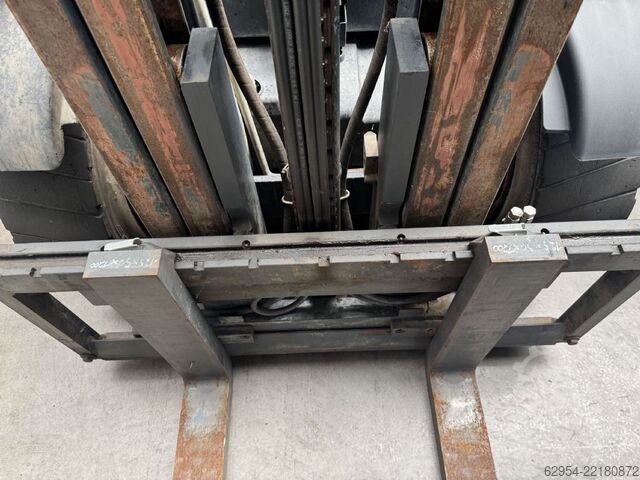 Dieselstapler Linde H 45 D-02 EVO 3B Kabine Triplex STVO