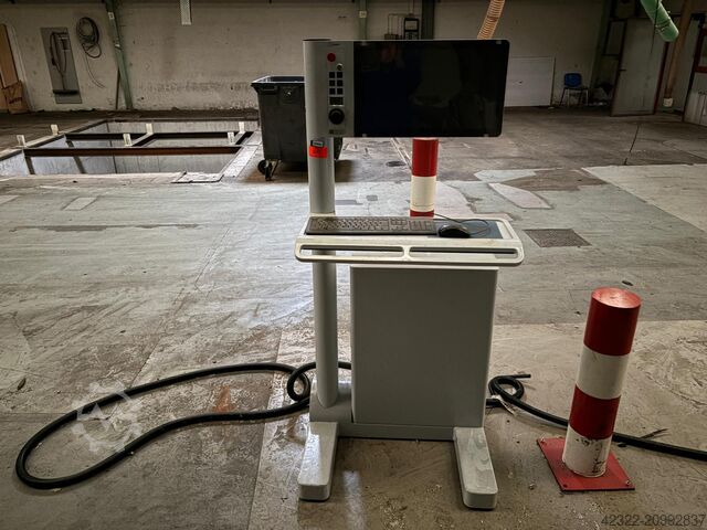 Wood shredder, cross-cutting machine for wood residues HOLZMA Kappautomat HRZ 540