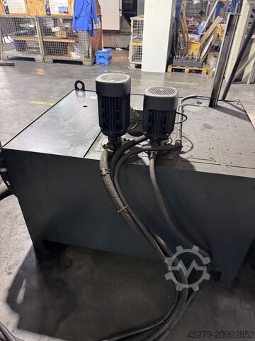 Universal machining center DMG DMU 75 Monoblock