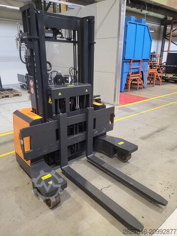 Vierwegestapler Genkinger EGY-S 18