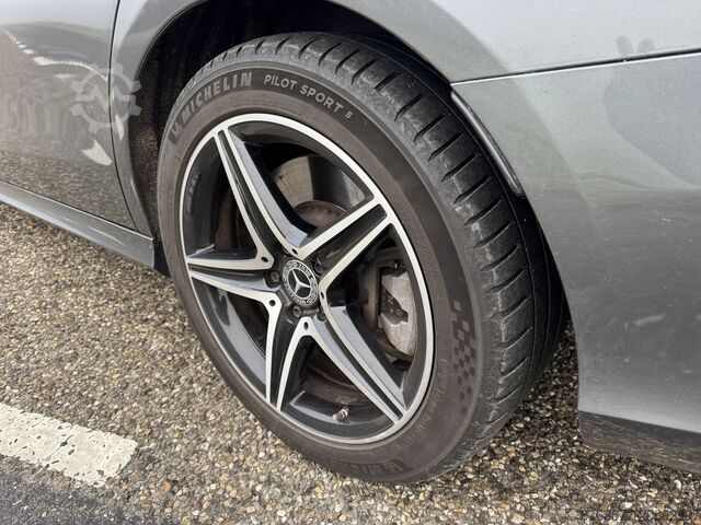 Mercedes-Benz E-Class Estate 300 de AMG Line 2020 LED / ACC / Leather MARGIN MERCEDES-BENZ E-klasse Estate 300 de AMG Line 2020 Led / ACC / Leder