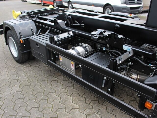 Roll-off tipper truck Fuso Canter FUSO 9C18  City Abrollkipper Hooklift Black Edition