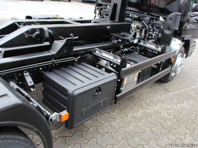 Roll-off tipper truck Fuso Canter FUSO 9C18  City Abrollkipper Hooklift Black Edition