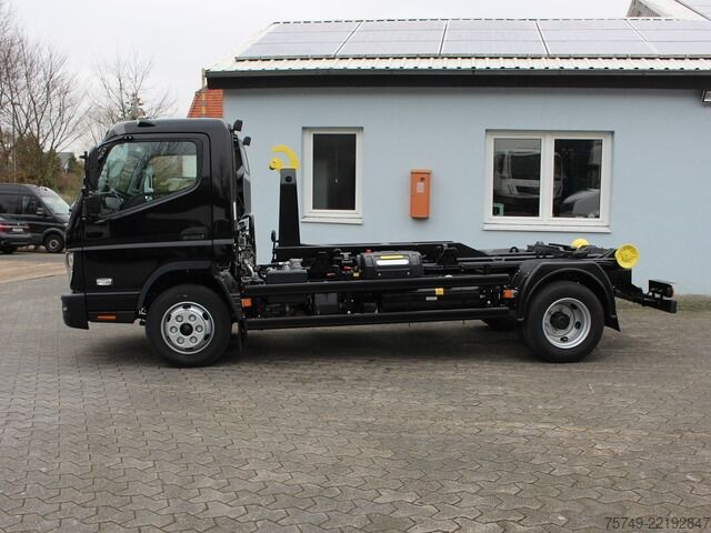 Roll-off tipper truck Fuso Canter FUSO 9C18  City Abrollkipper Hooklift Black Edition