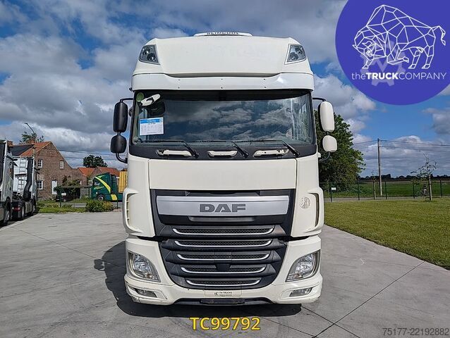 Chassis with cab DAF XF 440
