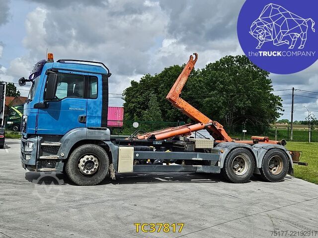 Container transportation MAN TGS 400